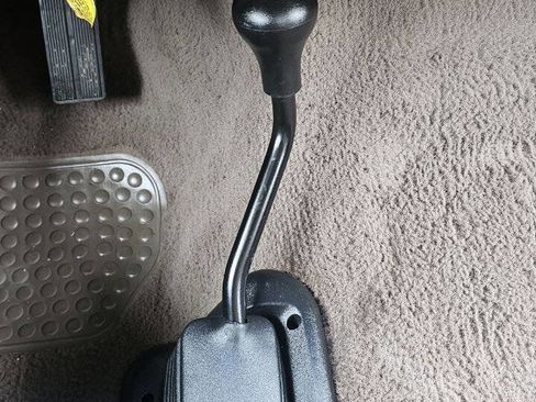 Used 2000 Ford F250 Lariat image 8