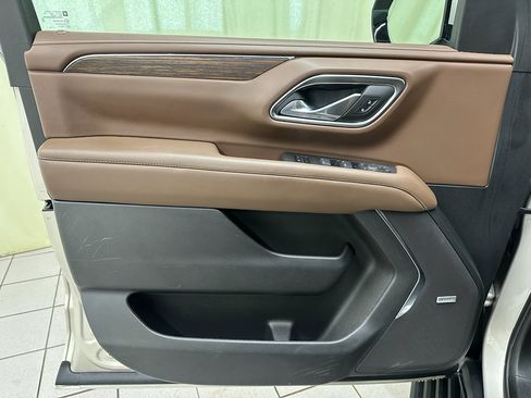 Certified 2024 Chevrolet Tahoe High Country w/ Advanced Technology Package image 39