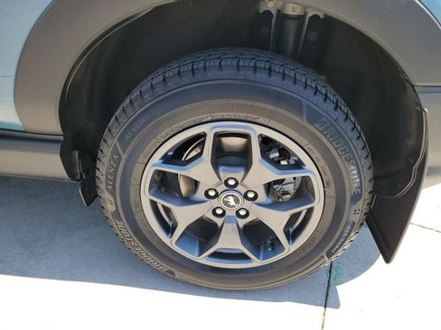 Used 2021 Ford Bronco Sport Badlands w/ Badlands Package AWD/4WD image 12