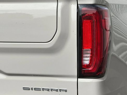 New 2026 GMC Sierra 1500 Denali AWD/4WD image 24