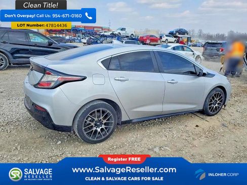 Used 2017 Chevrolet Volt LT image 4
