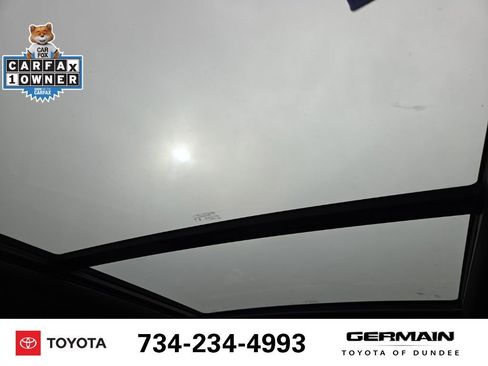 Used 2024 GMC Yukon XL SLT w/ SLT Premium Package image 36