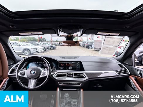Used 2022 BMW X6 M50i w/ Premium Package AWD/4WD image 20