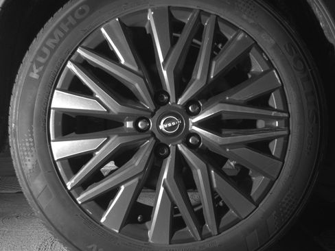 Used 2025 Nissan Altima 2.5 SV image 15