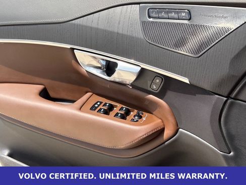 Certified 2024 Volvo XC90 T8 Ultimate w/ Protection Package Premier AWD/4WD image 29