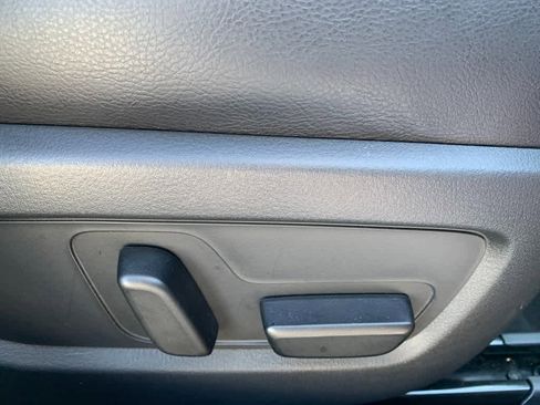 Used 2025 MAZDA CX-50 AWD 2.5 Hybrid w/ Premium Pkg image 21