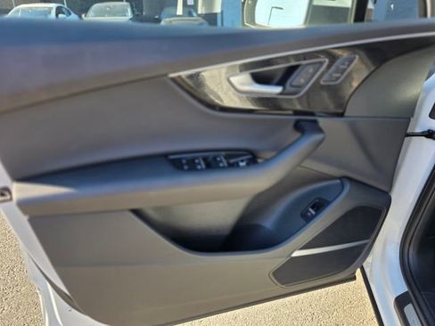 Used 2022 Audi Q7 3.0T Premium Plus image 19