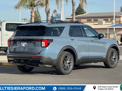 New 2026 Ford Explorer ST-Line w/ ST-Line Street Pack RWD image 8