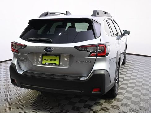 Certified 2025 Subaru Outback Premium image 6