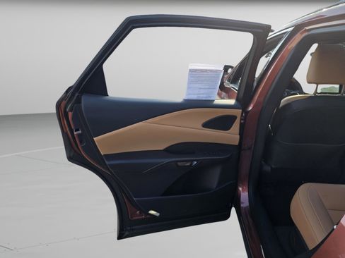 Used 2025 Lexus RX 350h w/ Accessory Package image 19