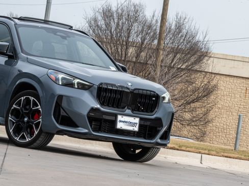 Certified 2024 BMW X1 M35i w/ Premium Package image 5