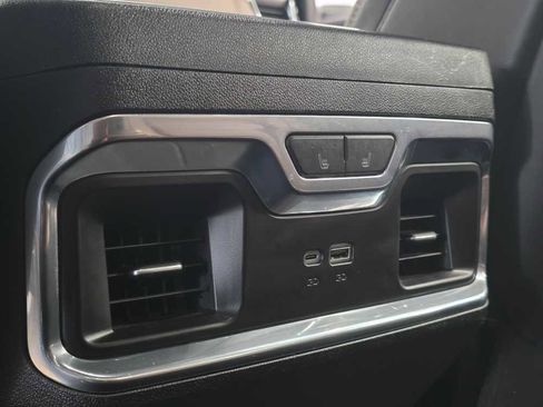 Used 2024 GMC Sierra 3500 Denali Ultimate image 23