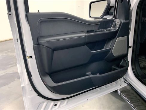 New 2025 Ford F150 Lariat w/ Equipment Group 501A Mid image 10