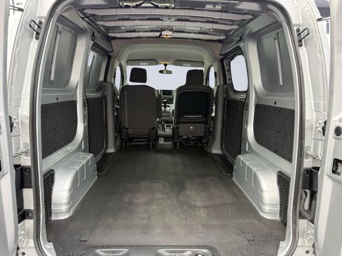 Used 2021 Nissan NV200 SV w/ Sliding Door Glass Package FWD image 8