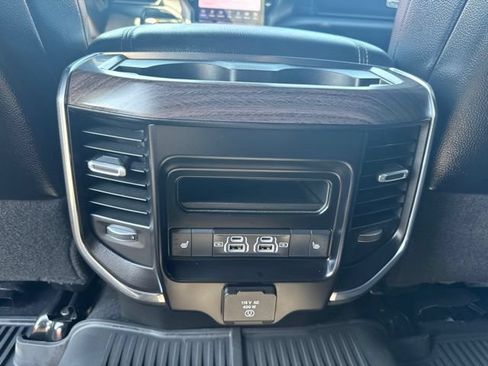 Used 2025 RAM 3500 Laramie AWD/4WD image 13
