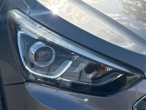 Used 2018 Hyundai Santa Fe Sport w/ 2.4L Value Package 02 FWD image 21