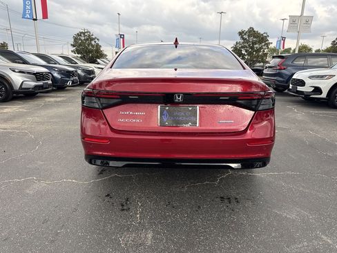New 2026 Honda Accord EX-L image 11