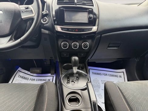 Used 2015 Mitsubishi Outlander Sport SE image 11