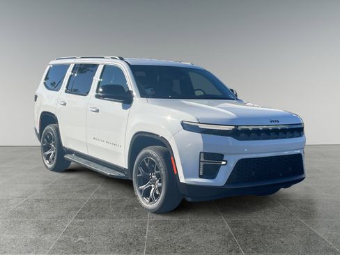 New 2026 Jeep Grand Wagoneer Limited image 7