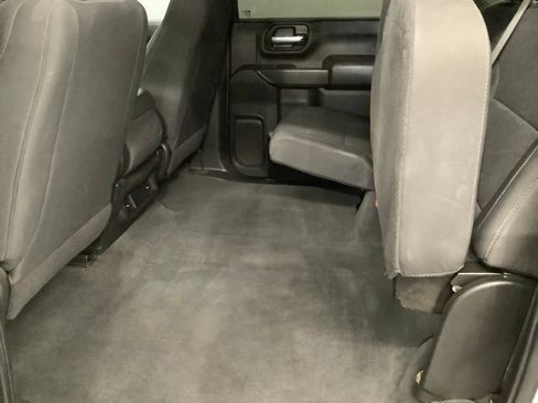 Used 2021 Chevrolet Silverado 2500 Custom w/ Custom Value Package AWD/4WD image 9