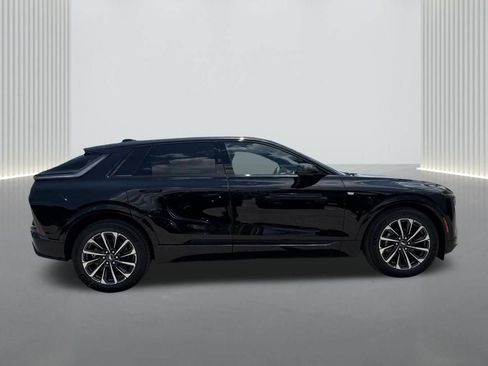 New 2027 Cadillac Lyriq Sport RWD image 4