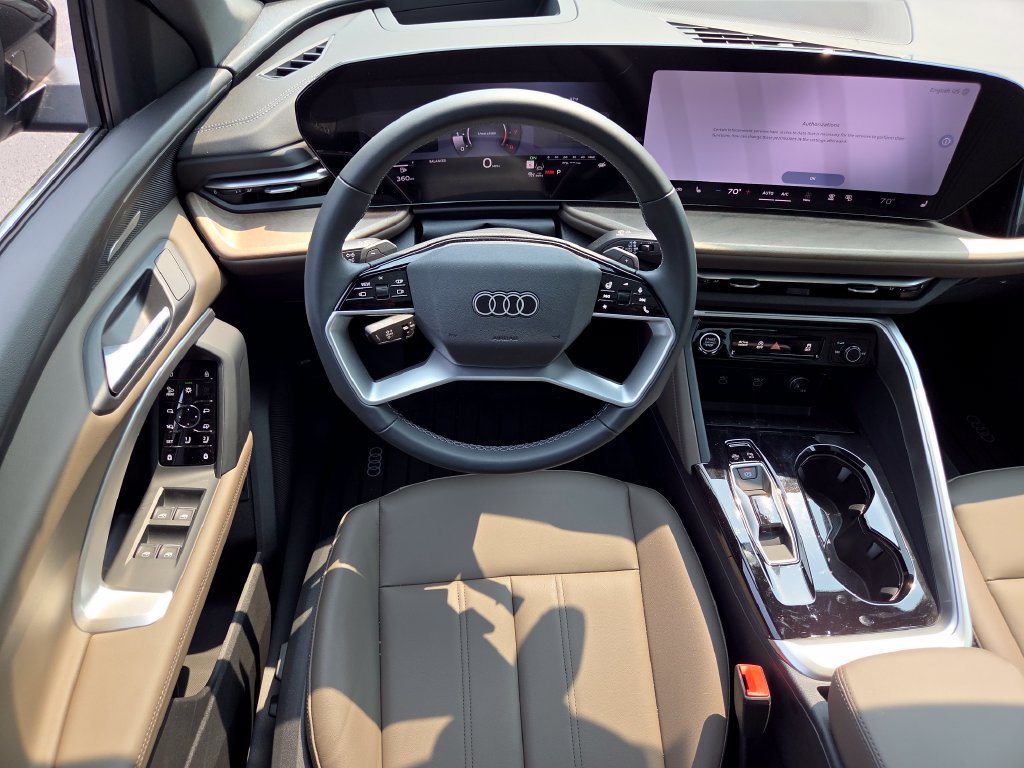 Certified 2026 Audi Q5 Premium Plus AWD/4WD image 4