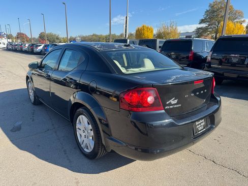 Used 2013 Dodge Avenger SE image 5