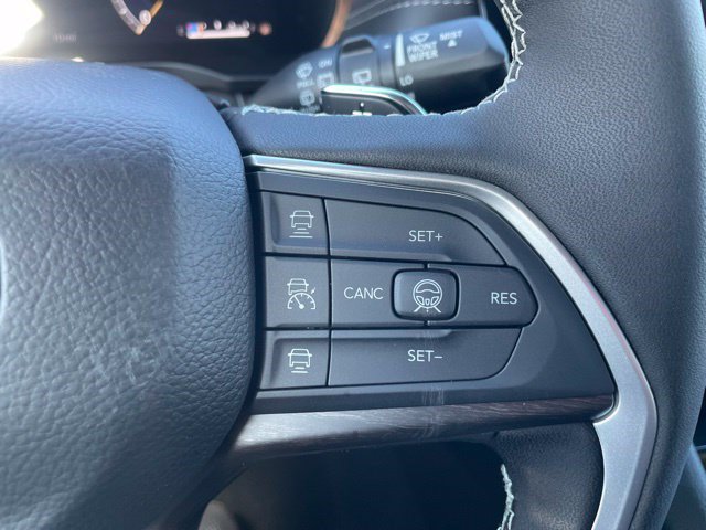 New 2026 Jeep Grand Cherokee Altitude AWD/4WD image 15
