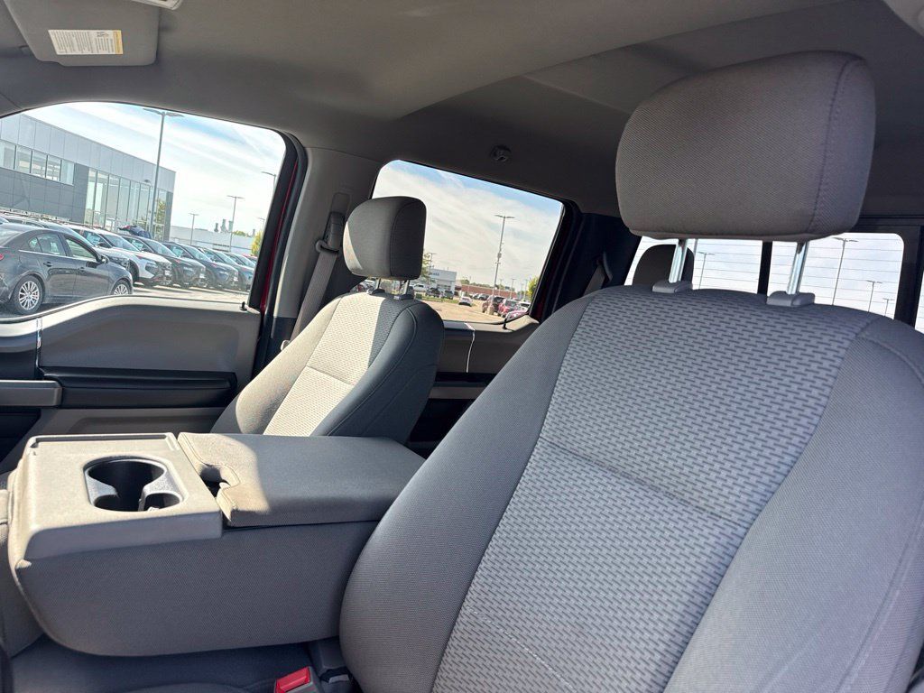 Used 2018 Ford F150 XLT w/ Equipment Group 302A Luxury AWD/4WD image 10