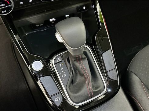 Used 2025 Kia Soul GT-Line image 16