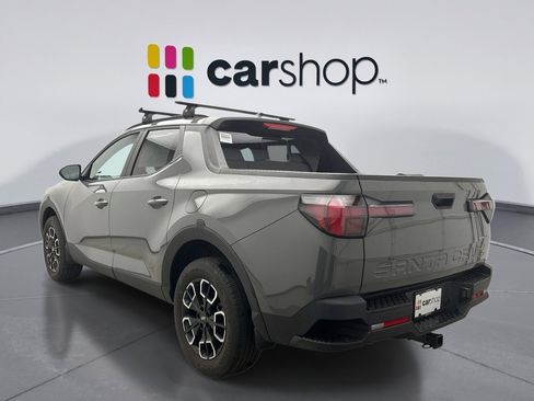 Used 2022 Hyundai Santa Cruz SEL Premium image 3