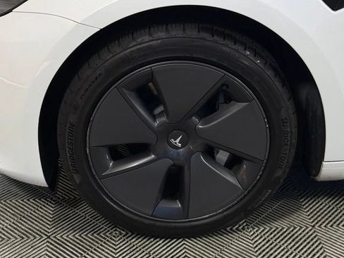 Used 2023 Tesla Model 3 Standard Range RWD image 10
