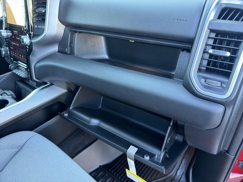 New 2026 RAM 1500 Big Horn AWD/4WD image 35