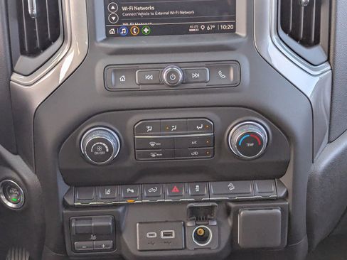 Certified 2025 Chevrolet Silverado 2500 Custom w/ Custom Value Package image 20