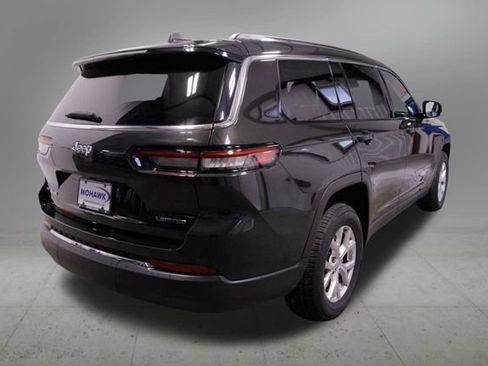 Used 2022 Jeep Grand Cherokee L Limited image 5