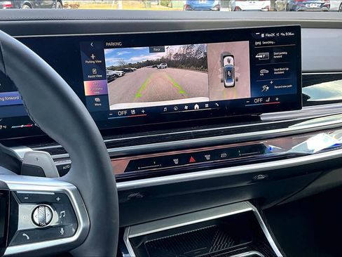 Certified 2025 BMW 740i xDrive image 6