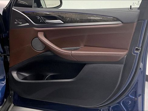 Used 2018 BMW X3 xDrive30i w/ Executive Package image 19