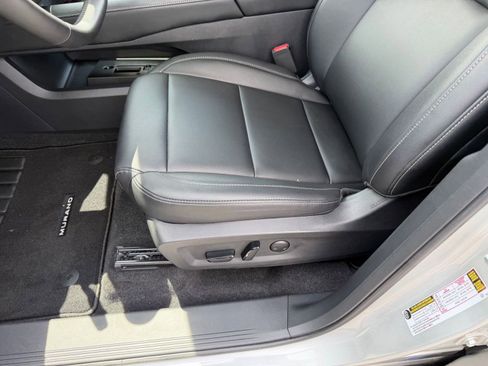 Certified 2025 Nissan Murano SL AWD/4WD image 13