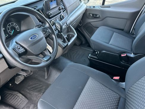 Used 2025 Ford Transit 250 Low Roof w/ Exterior Upgrade Package RWD image 9