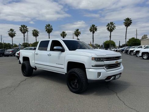 Used 2016 Chevrolet Silverado 1500 LTZ Z71 w/ LTZ Plus Package AWD/4WD image 2