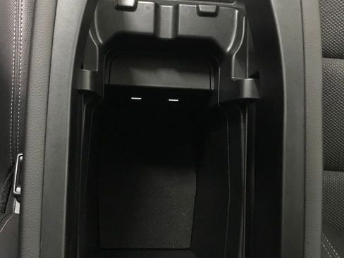 Used 2025 MAZDA CX-50 AWD 2.5 S w/ Preferred Package image 22