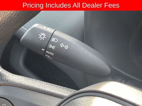 Used 2024 Toyota RAV4 XLE AWD/4WD image 26