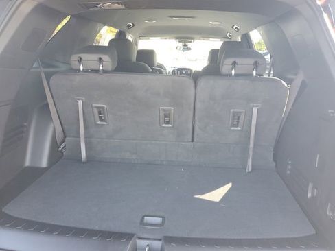 Certified 2023 Chevrolet Traverse LT AWD/4WD image 8