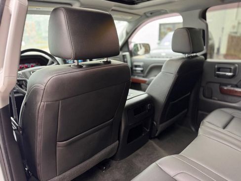 Used 2018 GMC Sierra 1500 SLT AWD/4WD image 21
