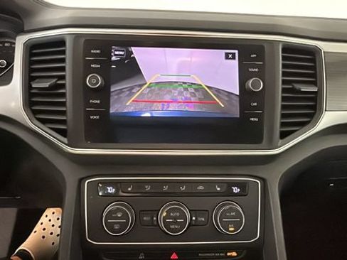 Used 2019 Volkswagen Atlas SE w/ Panoramic Sunroof Package AWD/4WD image 24