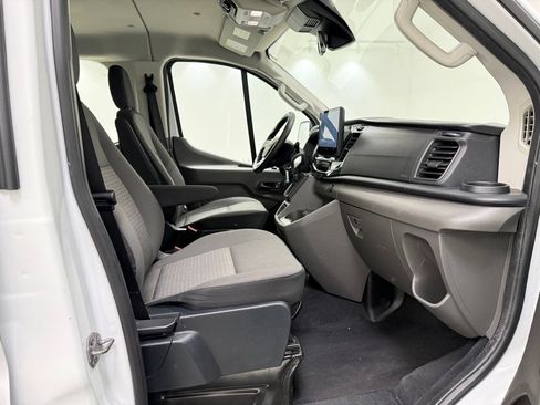 Used 2023 Ford Transit 350 XLT RWD image 25