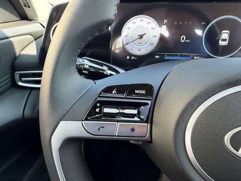 New 2026 Hyundai Elantra Limited FWD image 11