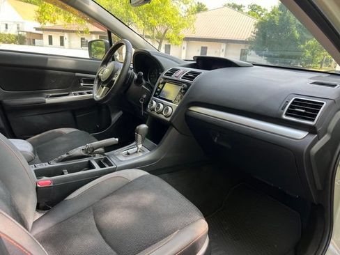 Used 2016 Subaru Crosstrek 2.0i Premium w/ Moonroof Package AWD/4WD image 21
