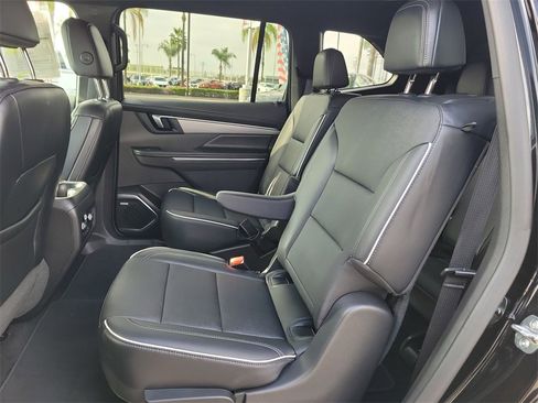 Used 2026 Buick Enclave Preferred image 25