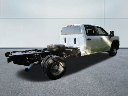 New 2026 GMC Sierra 3500 Pro w/ Convenience Package AWD/4WD image 8